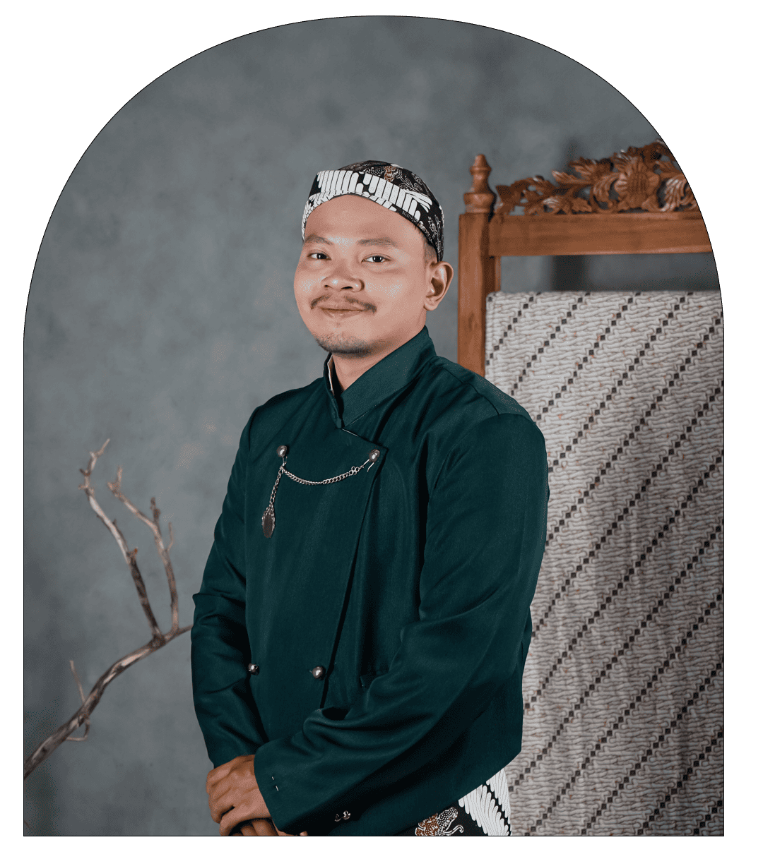 Janur-Couple-Groom4